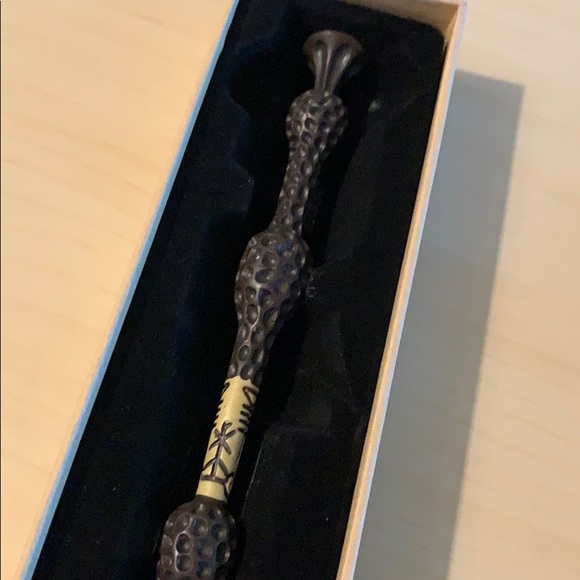 Harry Potter Wands ~ Dumbledore-2 - Picture 2 of 6